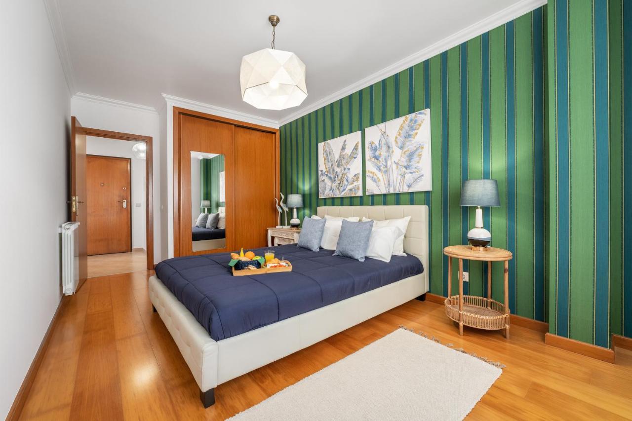 Ocean Getaway - Private Parking And Sea View Apartment Nazaré Exterior foto