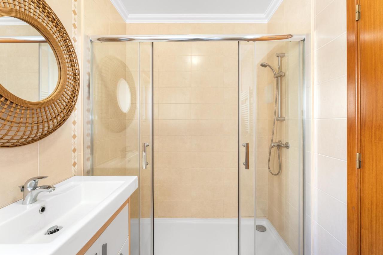 Ocean Getaway - Private Parking And Sea View Apartment Nazaré Exterior foto